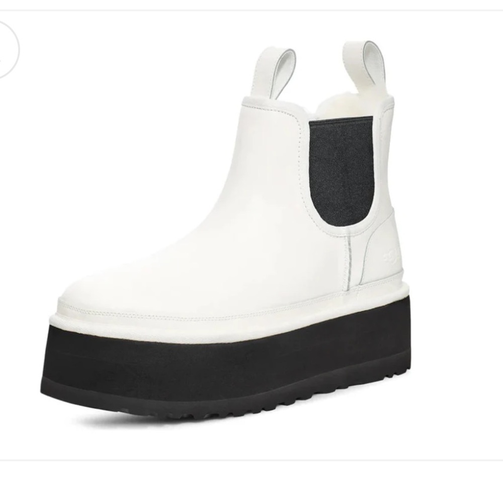 🔥🔥🔥 UGG Neumel Platform Chelsea Boot US-7